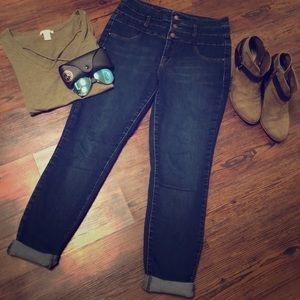 Refuge Skinny Jeans! 👖
